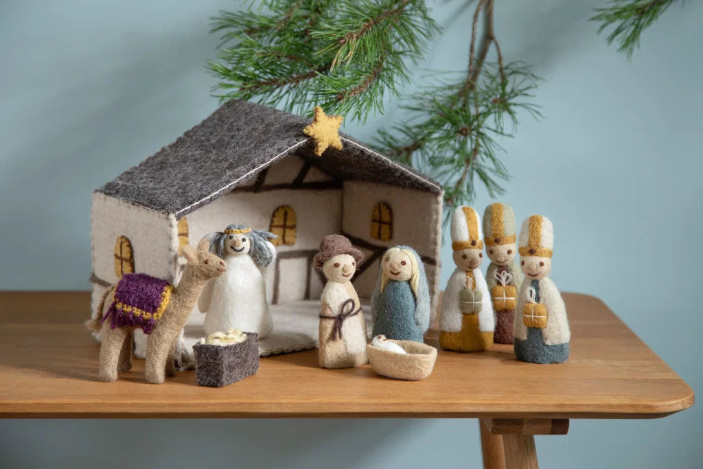 Jesus, Maria og Josef - håndlavet julepynt i uld
