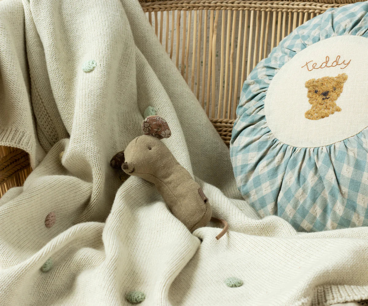 Lullaby friends, Rangle, Mus - Lys brun