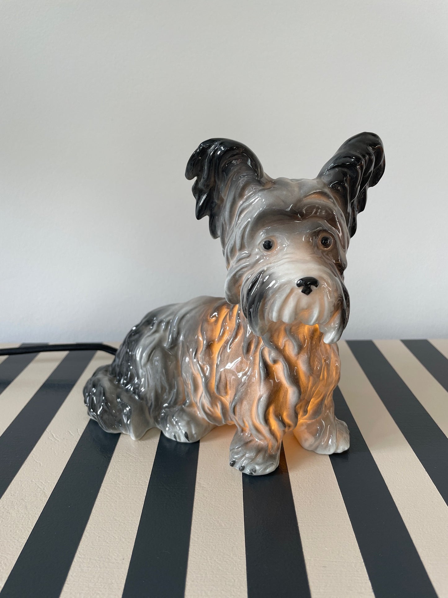 Hunde Lampe Grå