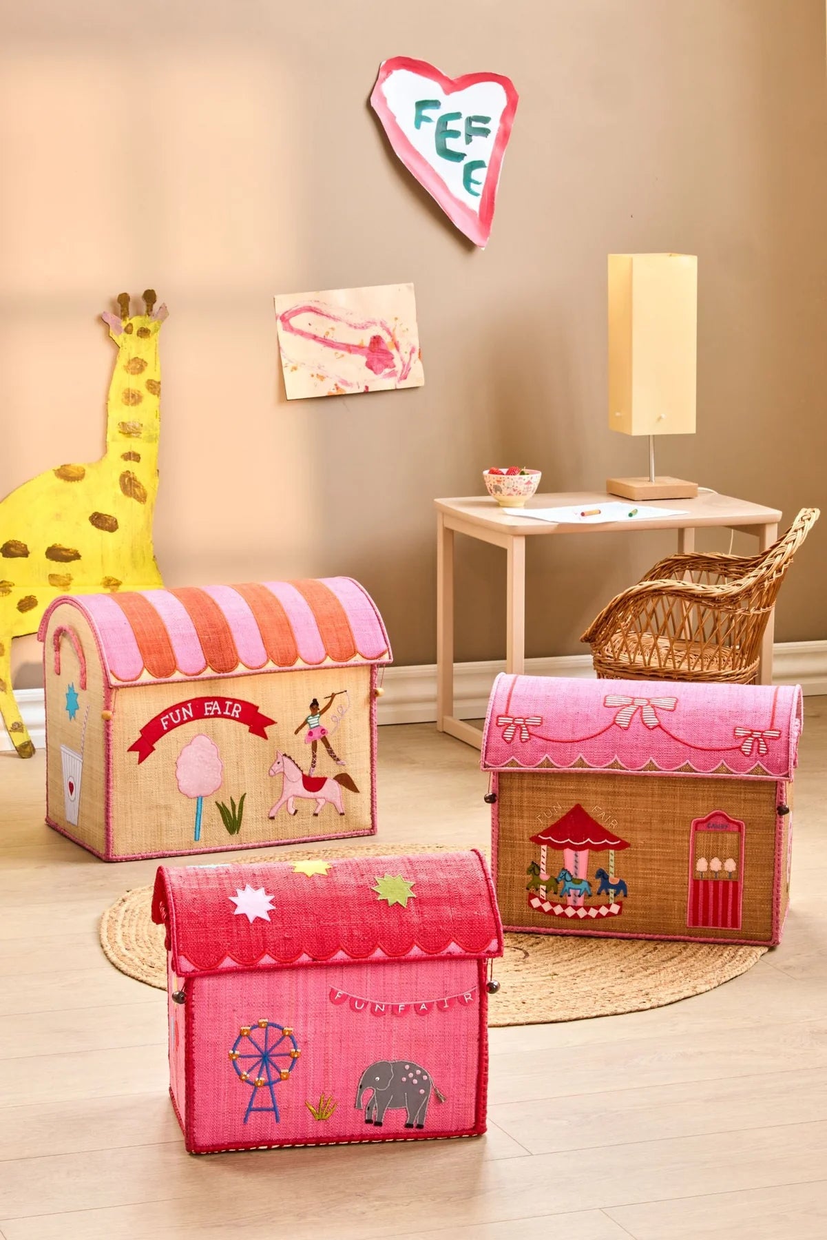 Raffia Opbevaringshus - Pink - Fun Fair Theme