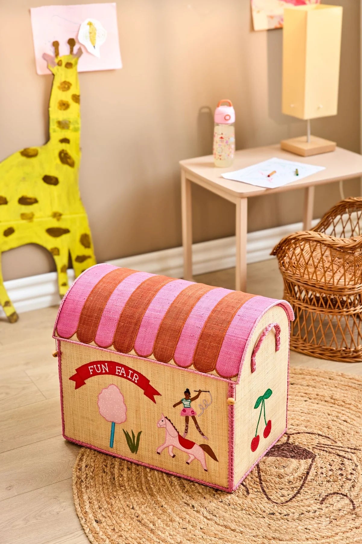 Raffia Opbevaringshus - Pink - Fun Fair Theme