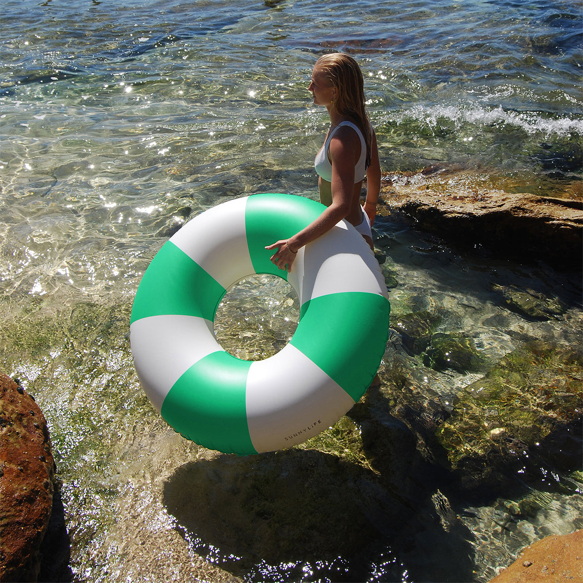 Badering - Tube Pool Ring - Pool Party