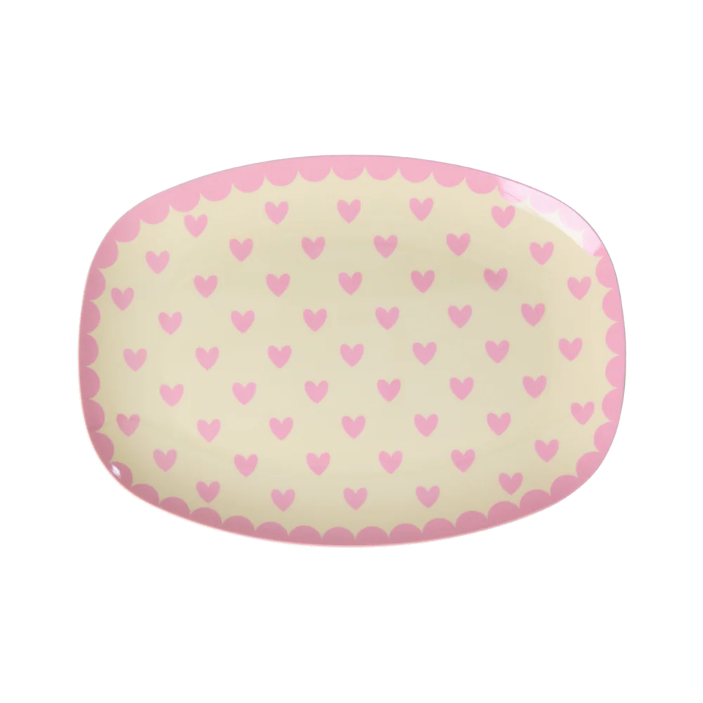 Rice Lille Rektangulær Sidetallerken - pink - Favorite Hearts Print