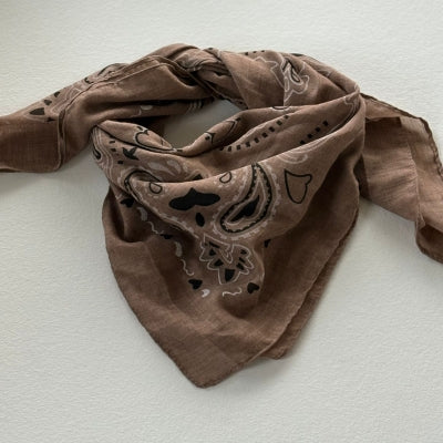 Tørklæde Brun
