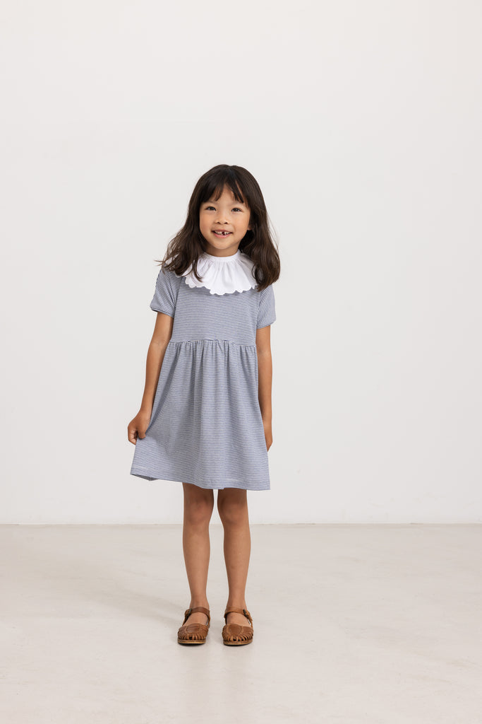 Adiana, Krave - White