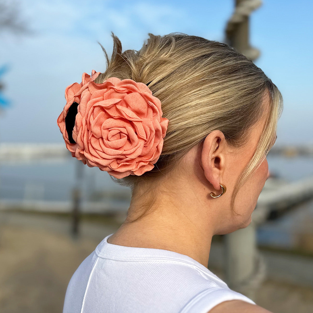 Daisy Blomst Hårklemme - Stor - Lys Koral