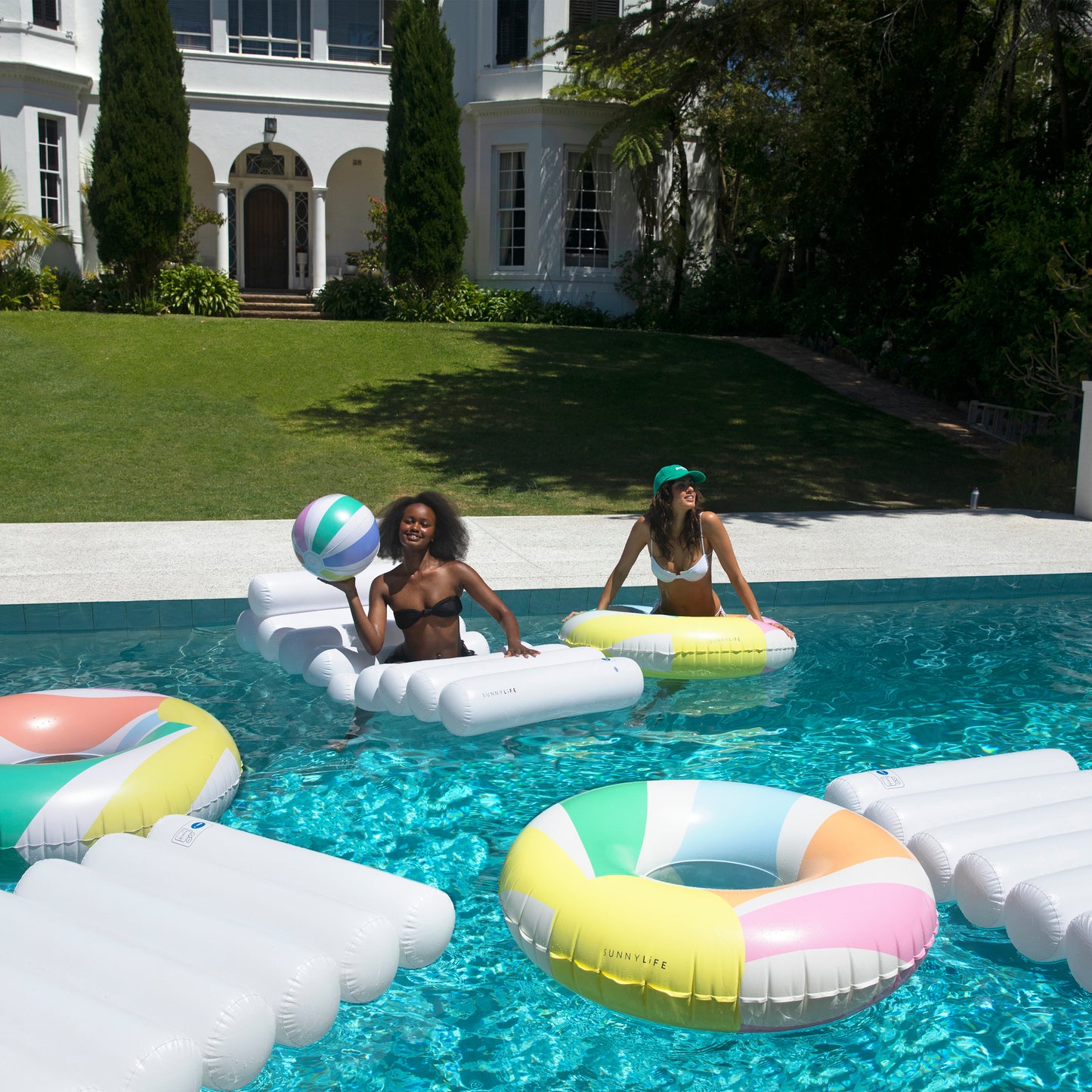 Badebold - Inflatable Beach Ball Pastel Gelato
