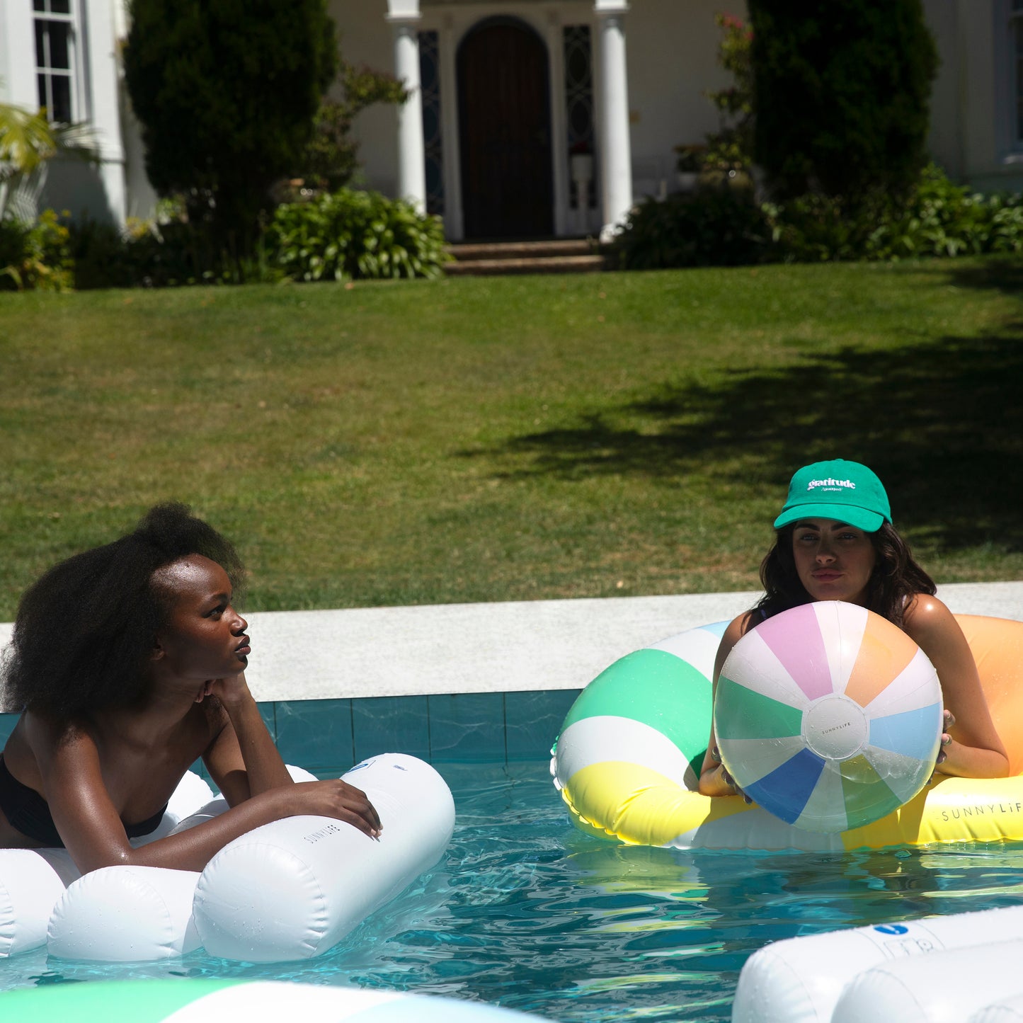 Badebold - Inflatable Beach Ball Pastel Gelato