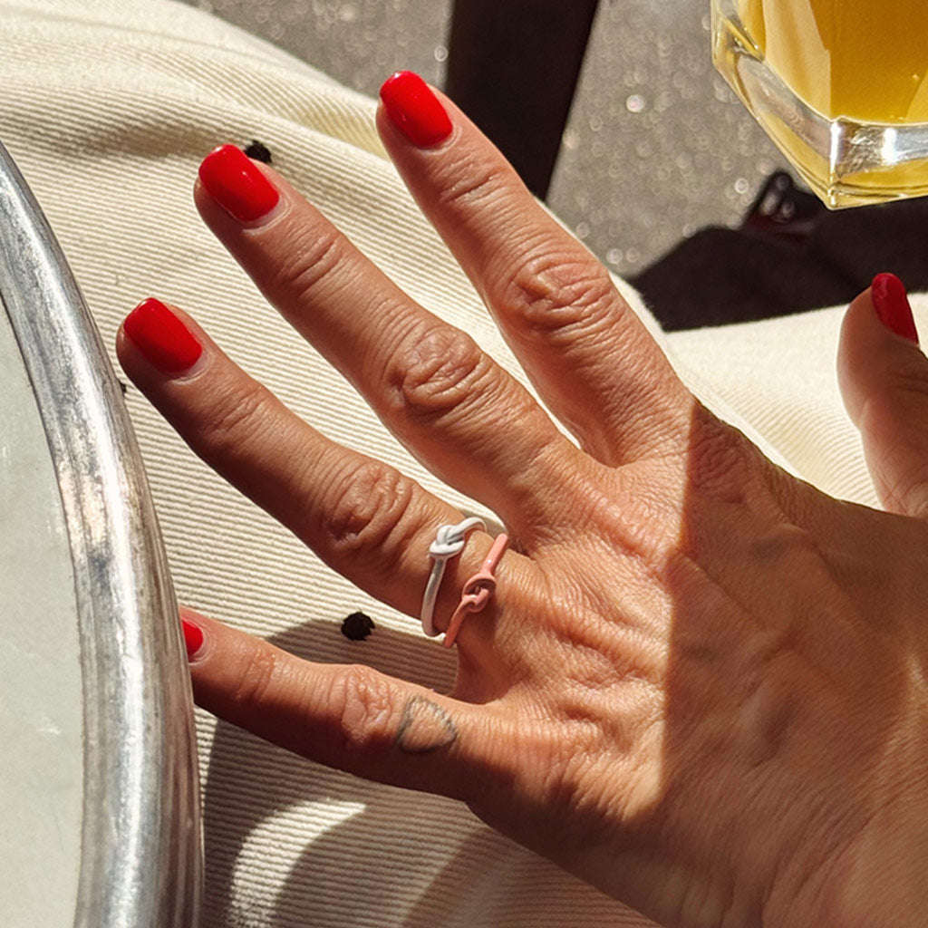 Fingering - Love Knot Ring - Burnt Coral