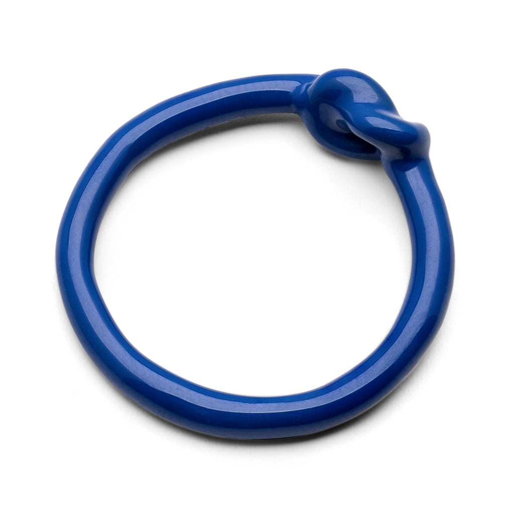 Fingering - Love Knot Ring - Dazzling Blue