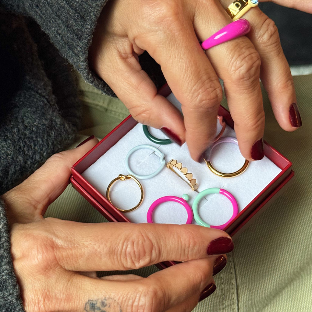 Fingering - Love Knot Ring - Guld