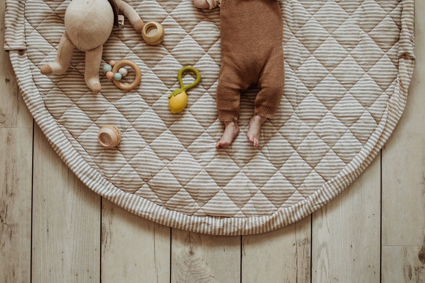 Play & Go baby legetæppe og opbevaring - Blue Stripes Organic