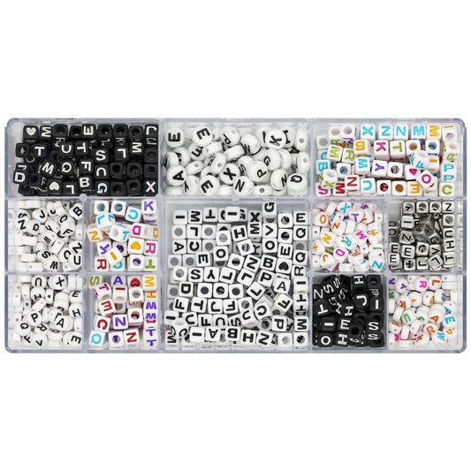 Perlemix bogstaver ass. farver & størrelser i æske