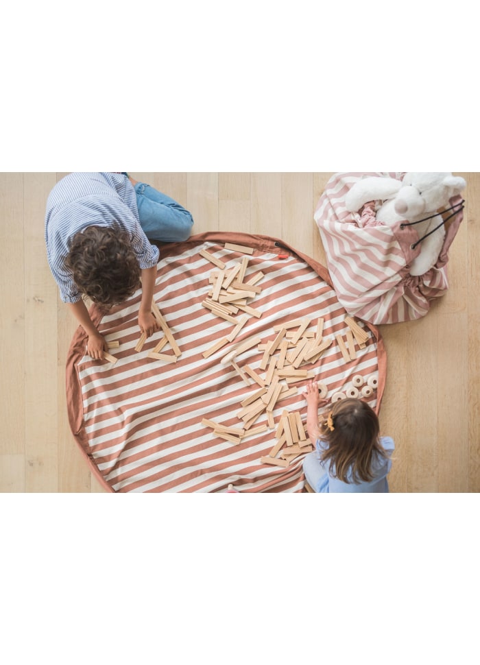Play & Go legetæppe og opbevaring - striber - brun